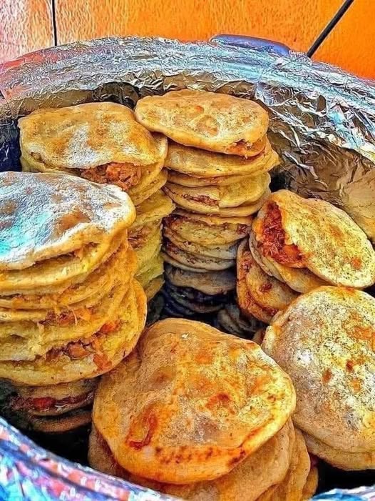 Gorditas de Chicharrón