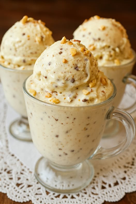 🍨 Helado de Nueces con Salsa de Caramelo