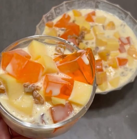 Postre de Durazno y 3 Leches