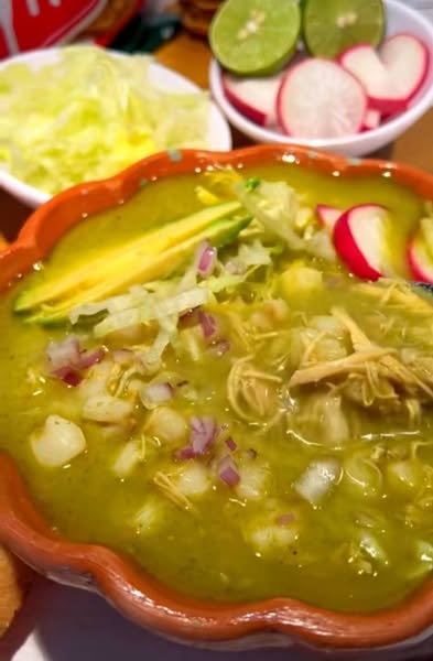 Pozole Verde Mexicano, estilo casero