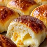 Pan de Queso Sin Harina: ¡Suave, Dorado y Listo en Minutos!