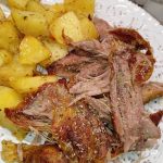 Cabrito al Horno con Patatas al Limón